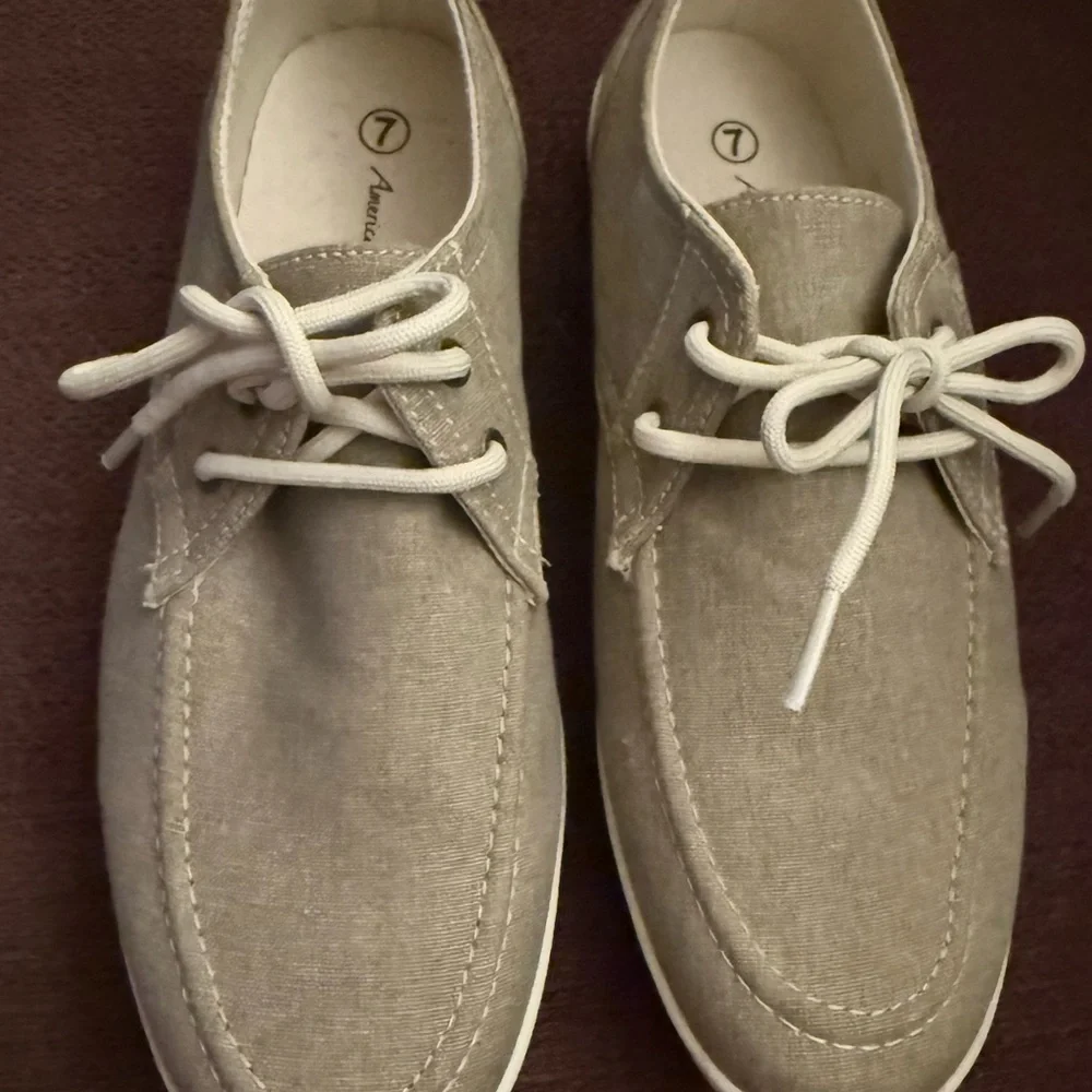American Eagle Outfitters Gray Loafers Slip-Ons
